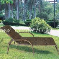 beach furniture sun bed lounge chair aluminum frame pe rattan hotel furniture