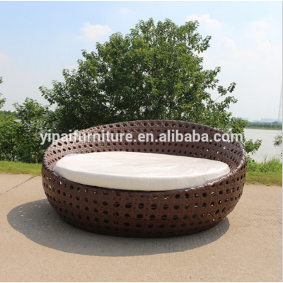 on sale price european style outdoor furniture -rattan round sofa bed YPS056